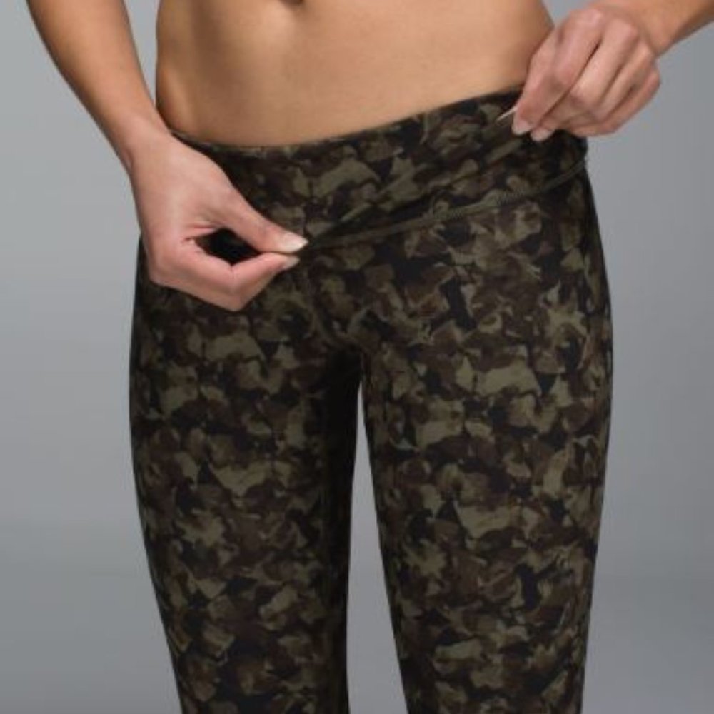 LULULEMON| Wunder Under *Full-On Luon (Roll Down) Mystic Jungle Fatigue SZ 6 - Picture 2 of 13